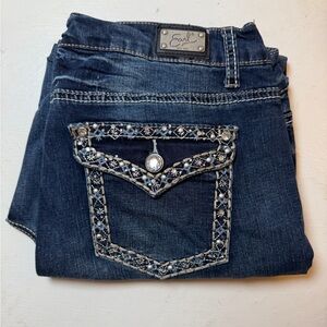 Earl Jeans slim boot cut capris